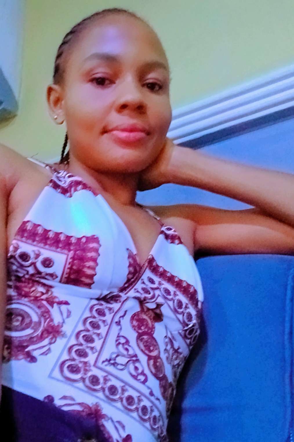 Contact-sheet preview of PrincessMB🇳🇬🇨🇲's Chamet recording