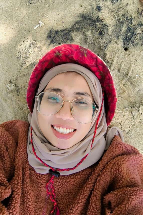 Contact-sheet preview of LillianaDonnie💨's Chamet recording